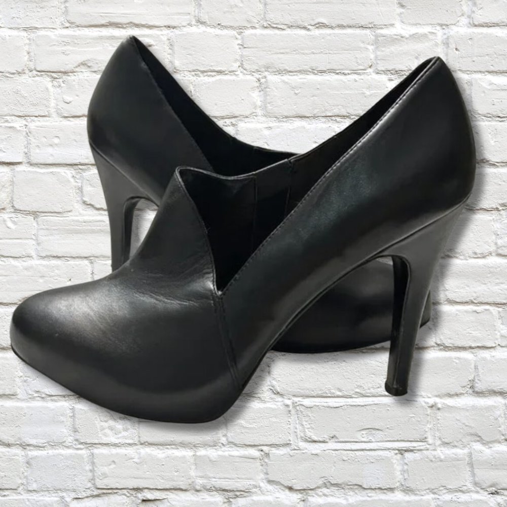 Nine West Size 7 Black Leather Pumps Booties Shoes Stiletto Heel